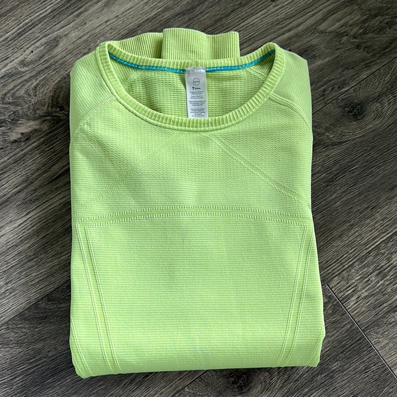 Ivivva long sleeve top - Picture 3 of 10